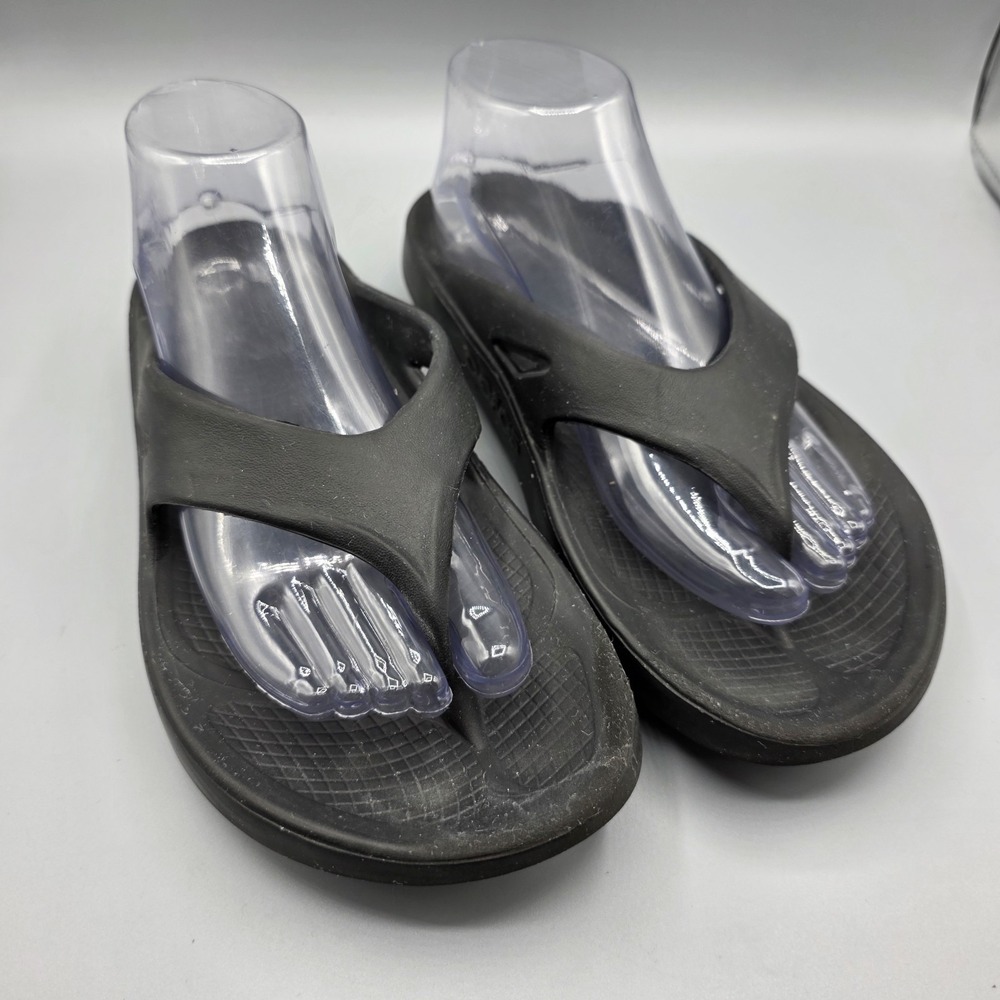 Oofos Ooriginal Sandals Womens 10 Black Recovery Thong Flip Flop Comfort Mens 8‎